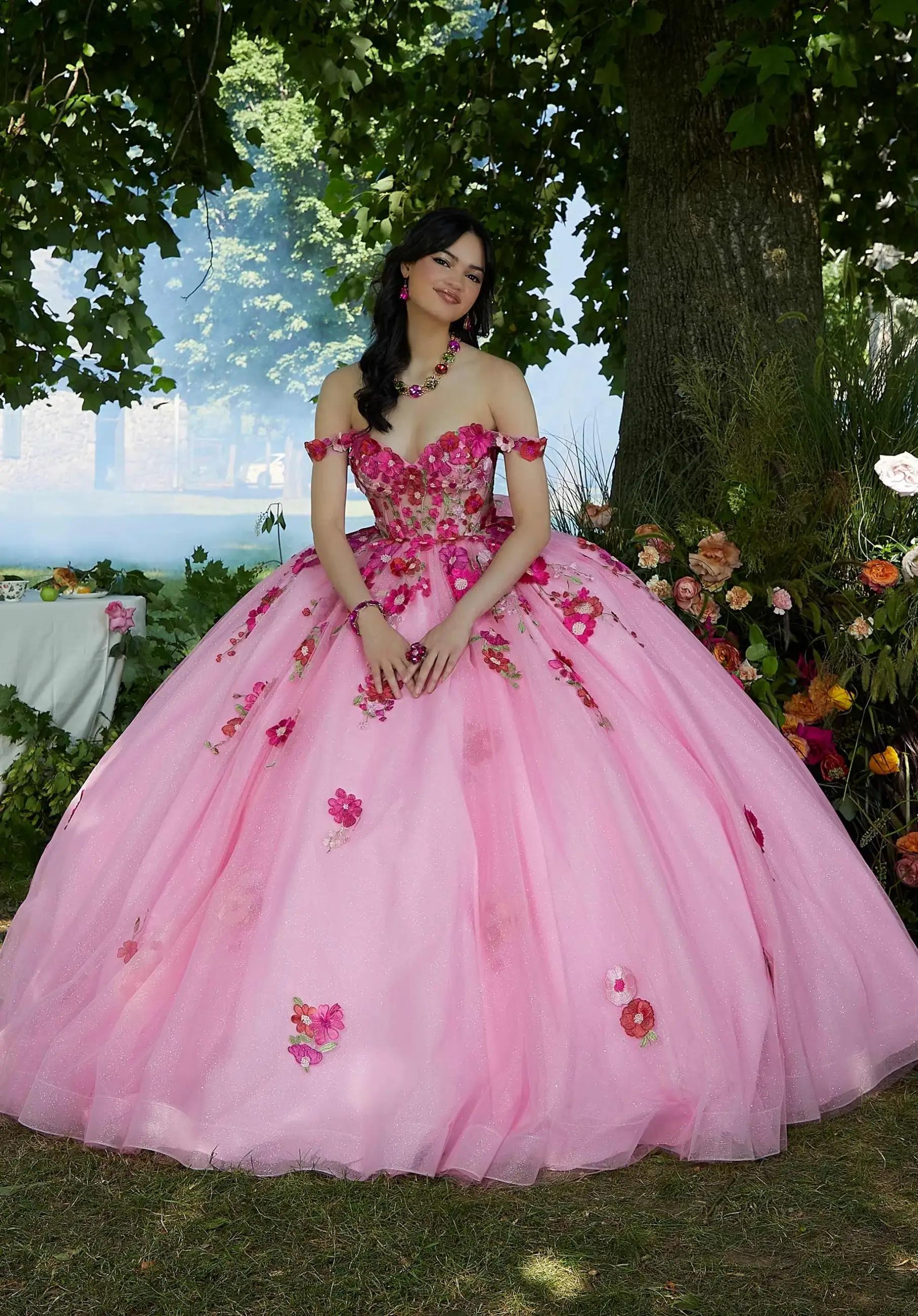 Quinceanera &amp; Sweet 16 Fashion Show